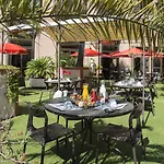 Novotel Centre Vieux Hotel 4*