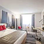 Novotel Centre Vieux Hotel 4*