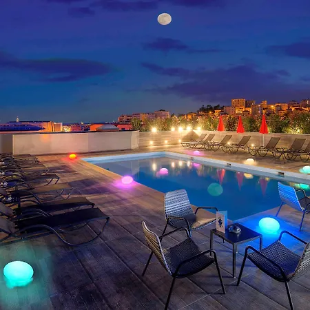 Novotel Centre Vieux Hotel 4*