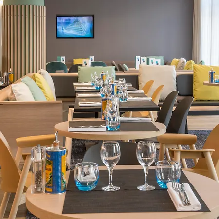 Novotel Centre Vieux Niza