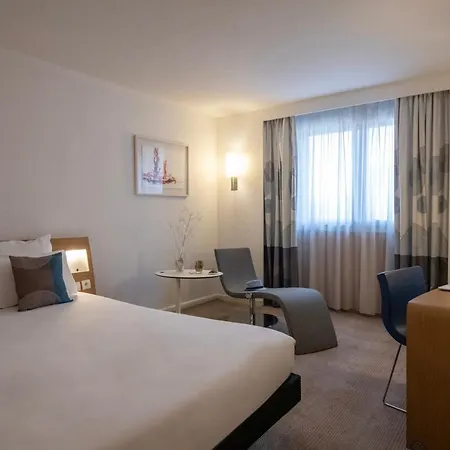 Novotel Centre Vieux Niza