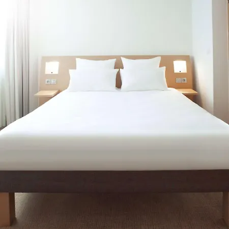 Novotel Centre Vieux Niza