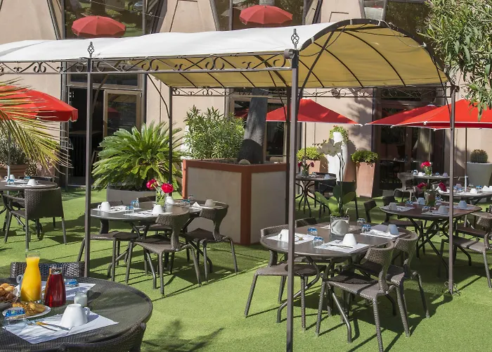 维尔尼斯诺富特尼斯中心酒店 酒店 4*