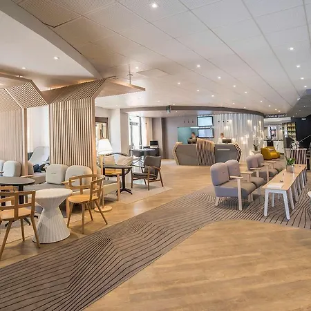 Novotel Centre Vieux 4*