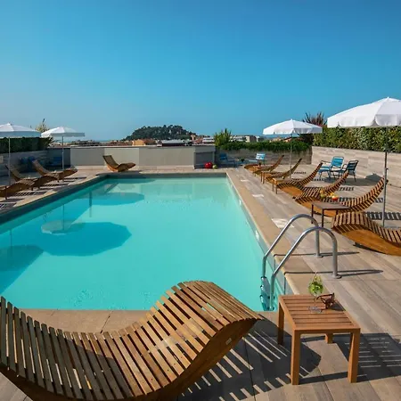 Novotel Centre Vieux 4* Nicea