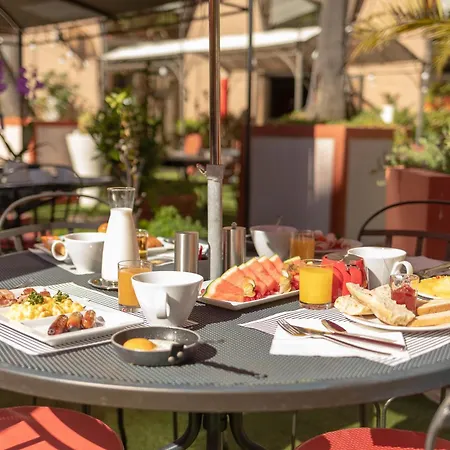 Hotel Novotel Centre Vieux 4*