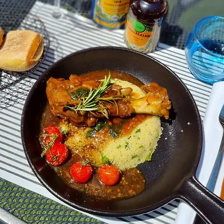 Novotel Centre Vieux Отель