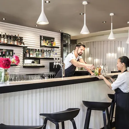 Novotel Centre Vieux 4* Ницца