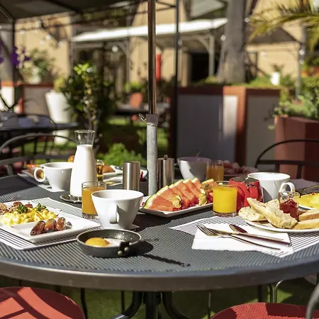 Hotel Novotel Centre Vieux 4*