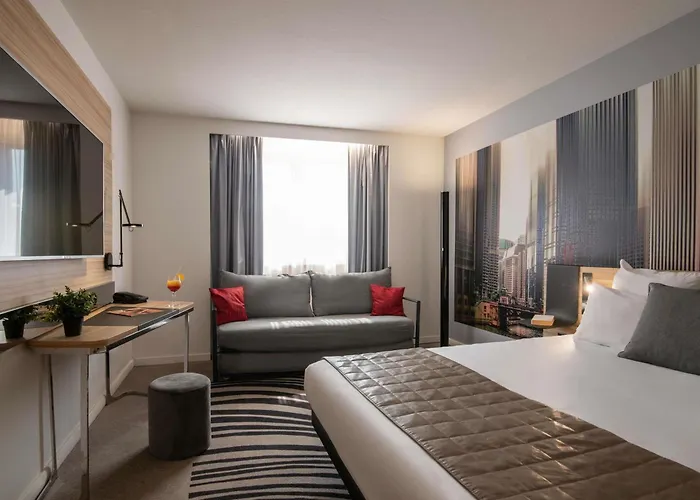 Ξενοδοχείο Novotel Centre Vieux 4*