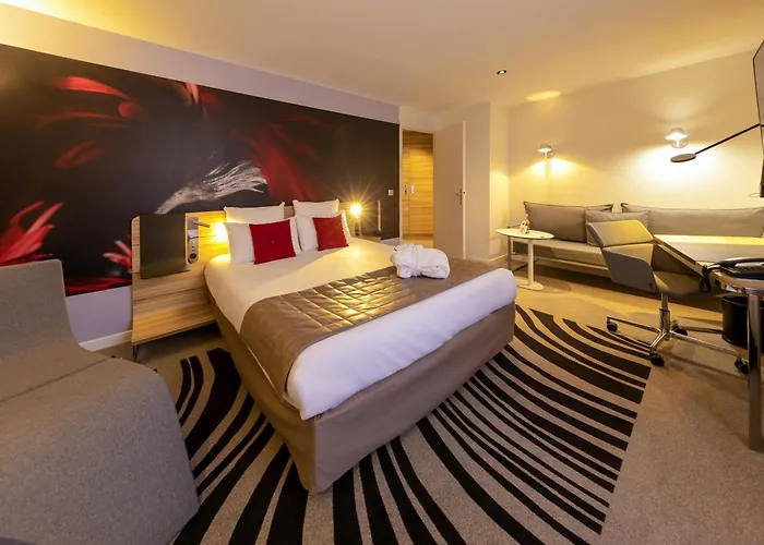 Ξενοδοχείο Novotel Centre Vieux 4*