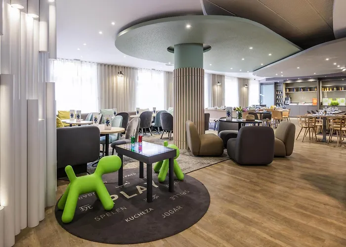 Novotel Centre Vieux 4*