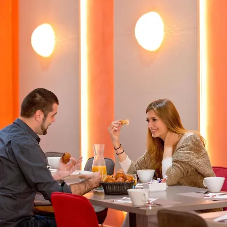 Hotel Novotel Centre Vieux 4*