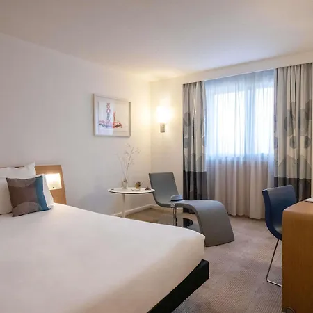 Novotel Centre Vieux 4*