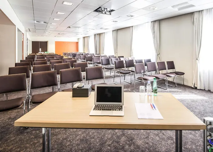 ホテル Novotel Centre Vieux ニース