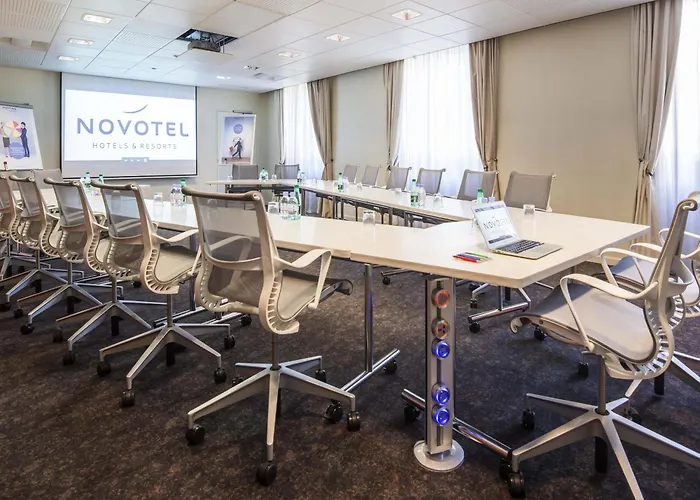 Novotel Centre Vieux 4* ニース